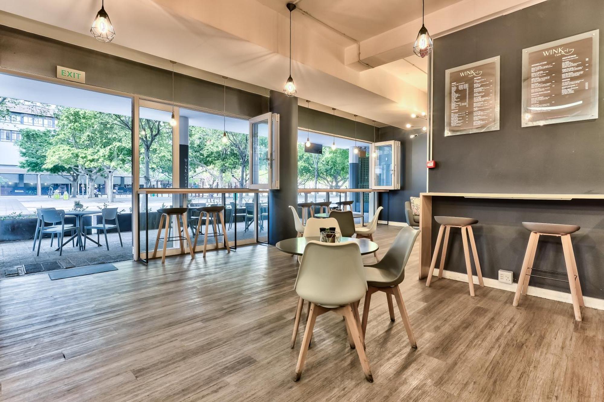 Wink Aparthotel Foreshore เคปทาวน์ ภายนอก รูปภาพ