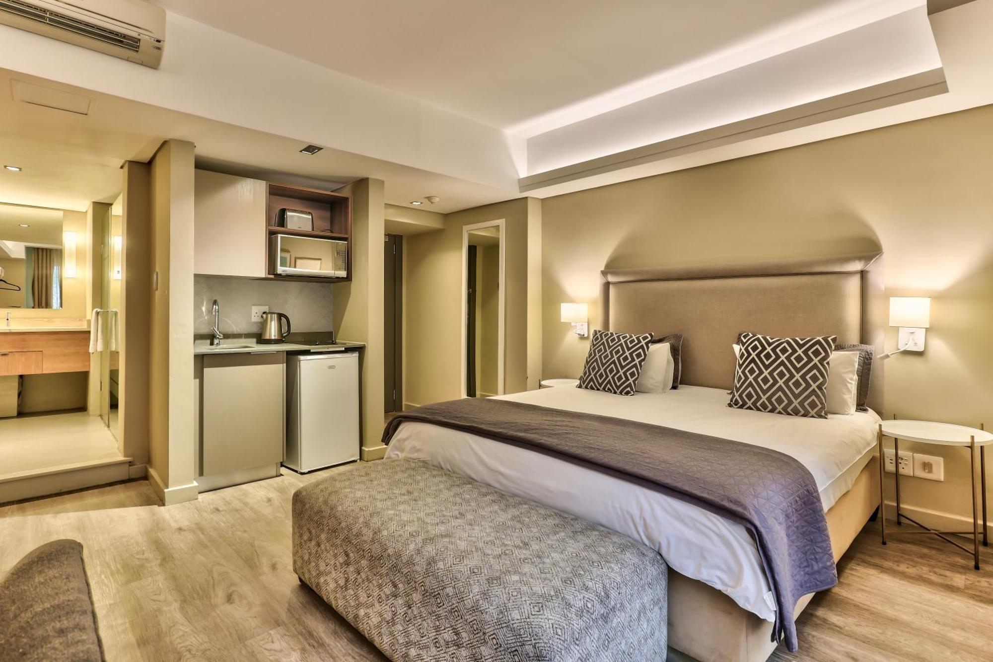 Wink Aparthotel Foreshore เคปทาวน์ ภายนอก รูปภาพ