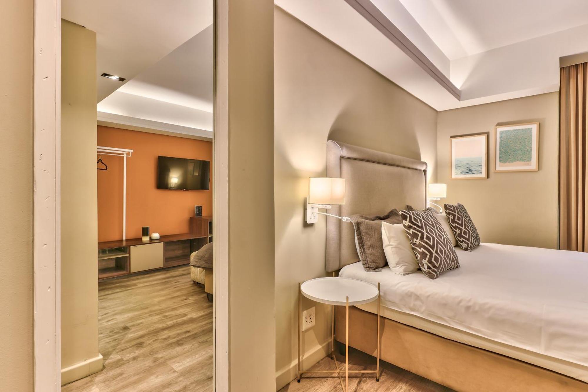 Wink Aparthotel Foreshore เคปทาวน์ ภายนอก รูปภาพ